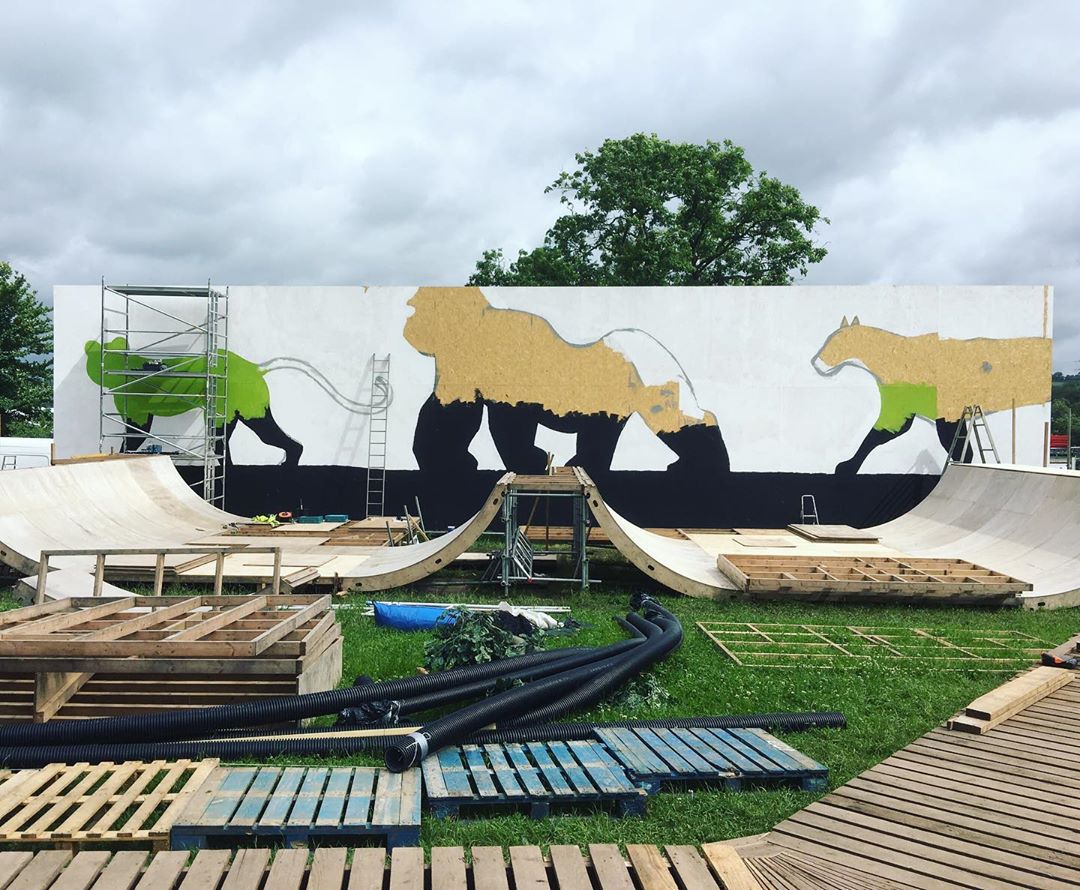 #glastonbury #mural #workinprogress @greenpeaceuk,Glastonbury Festival